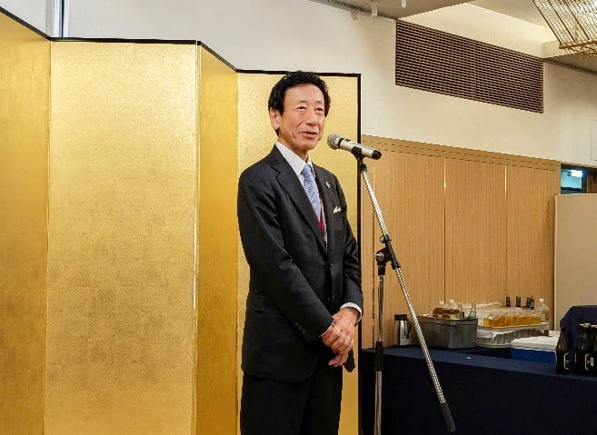 安井利一理事長